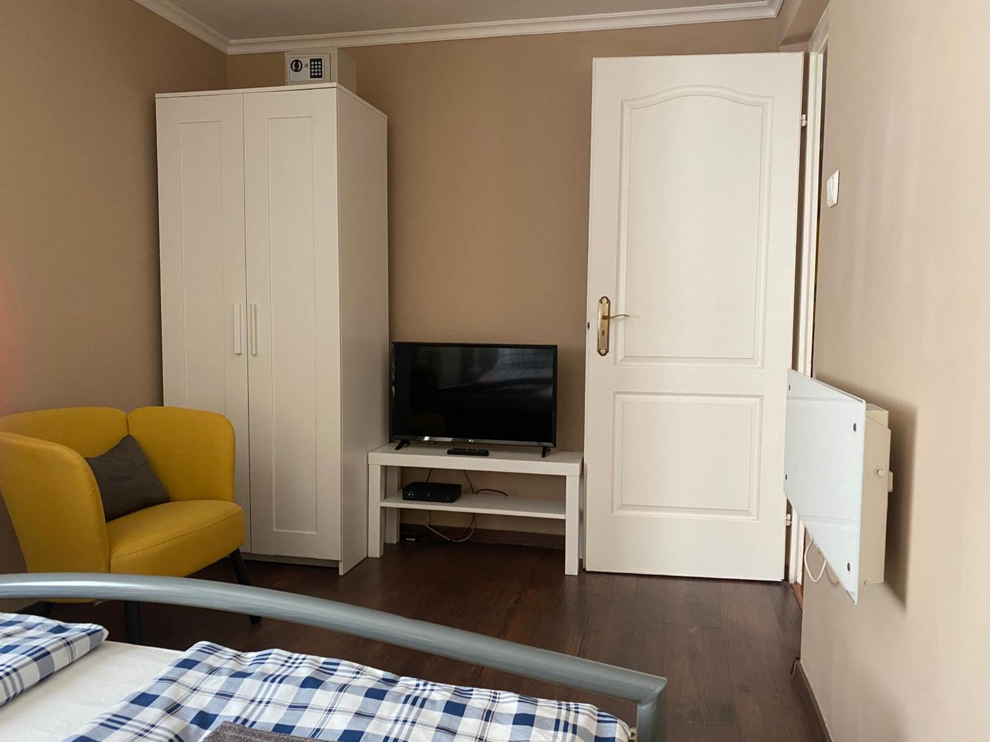 Rozse Apartman-Tetoter Budaörs Exterior foto